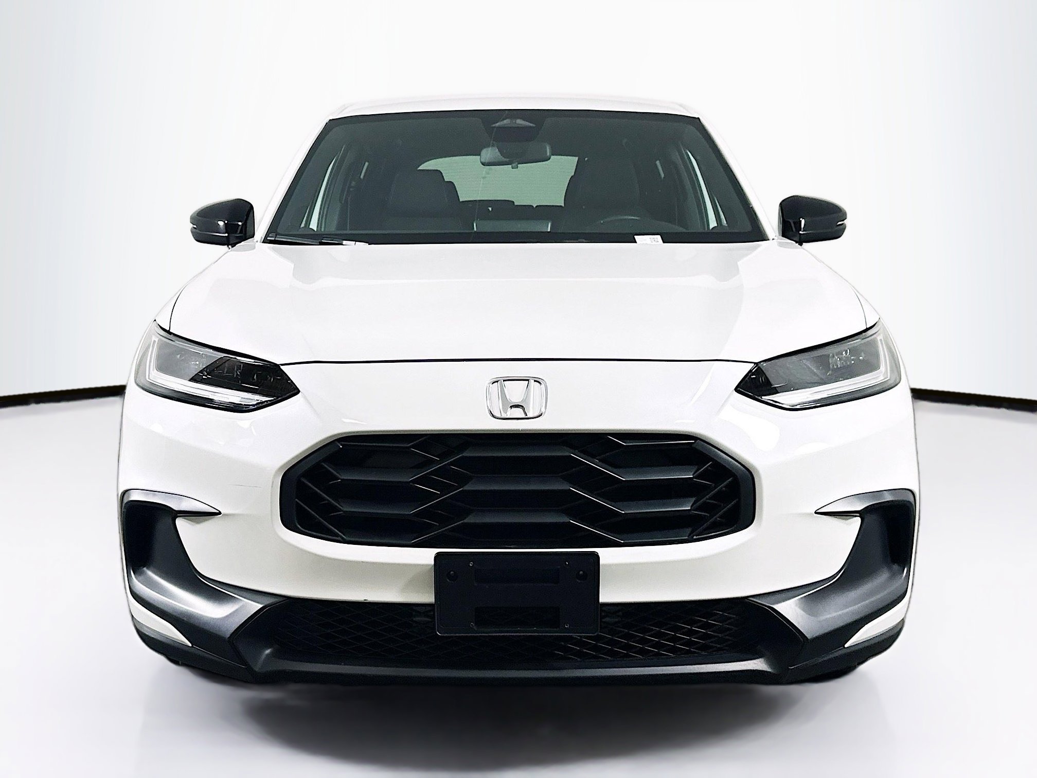 Used 2025 Honda HR-V Sport image 2