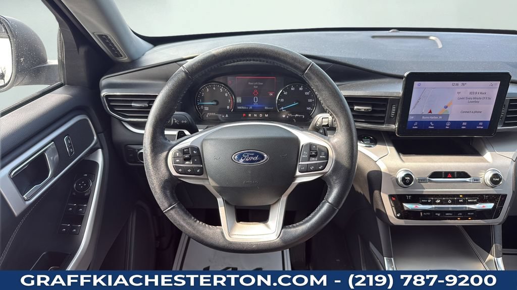 Used 2021 Ford Explorer XLT w/ Equipment Group 202A AWD/4WD image 19