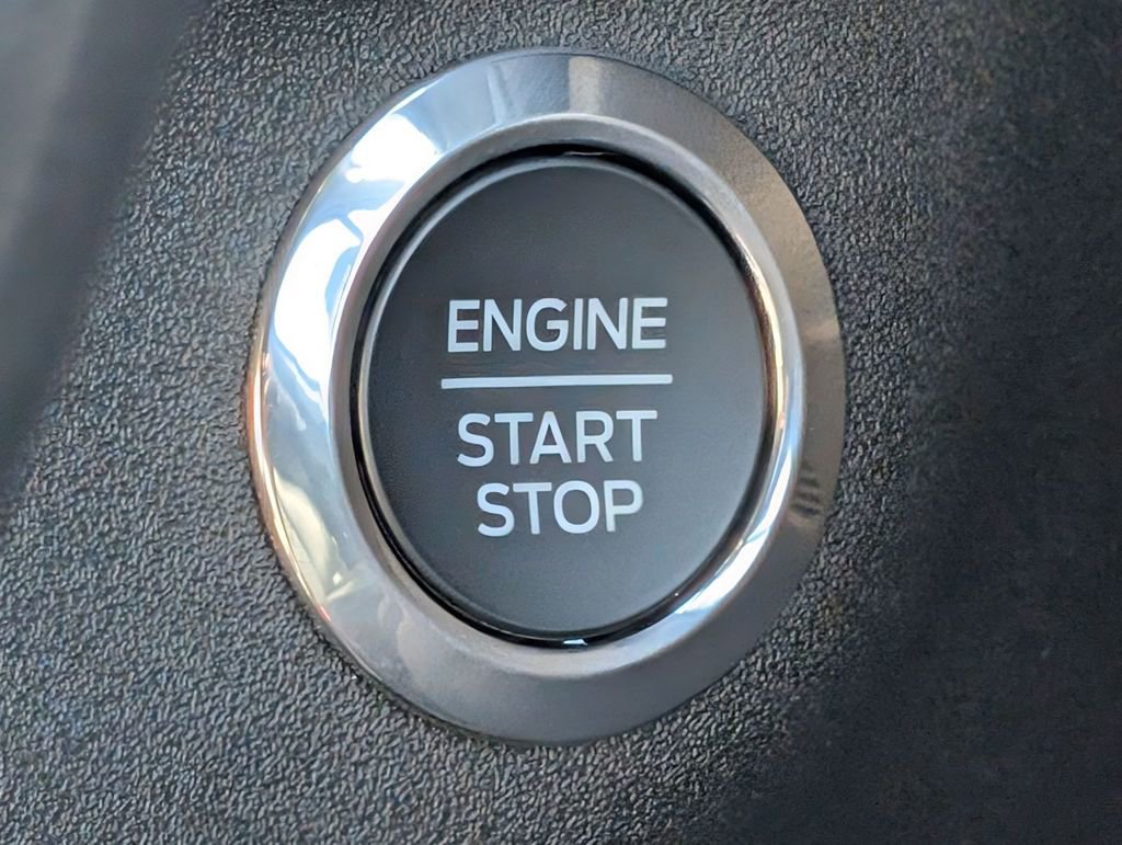 New 2026 Ford Transit 250 148 Medium Roof w/ Load Area Protection Package image 24