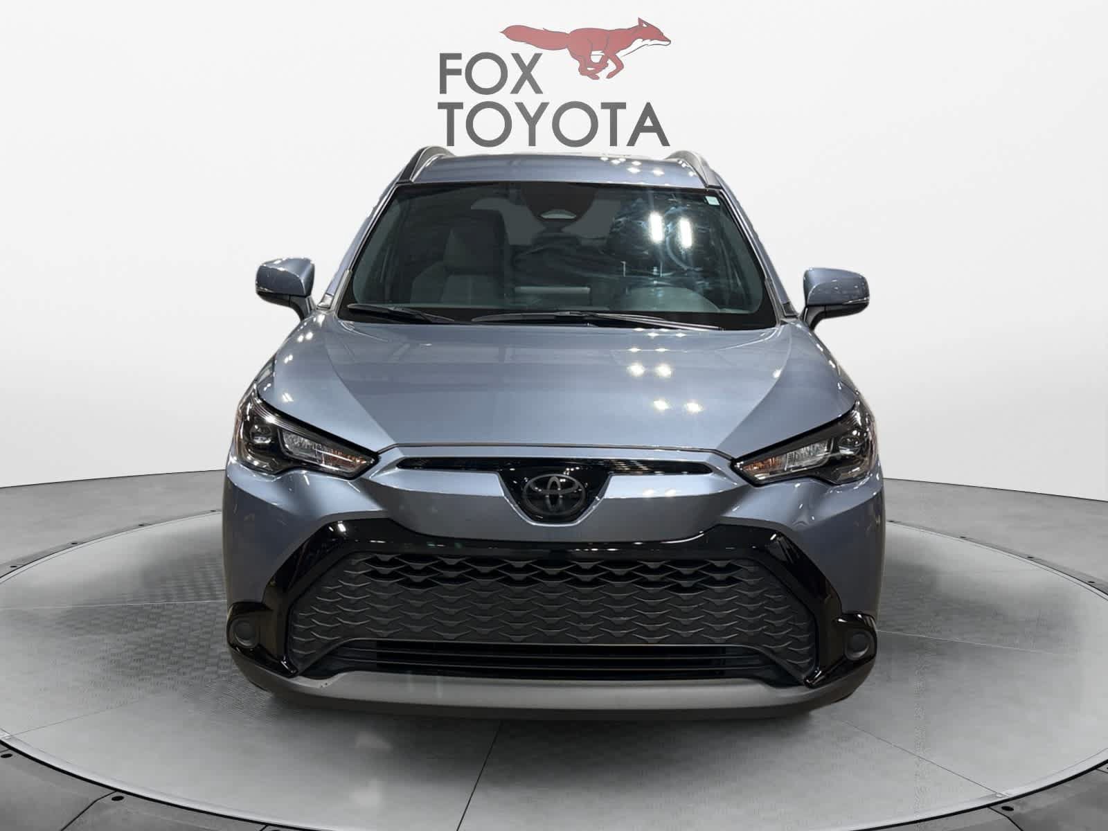 Used 2024 Toyota Corolla Cross AWD Hybrid image 9