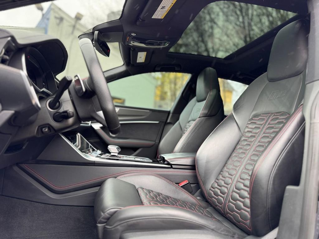 Used 2022 Audi RS 7 Sportback AWD/4WD image 20