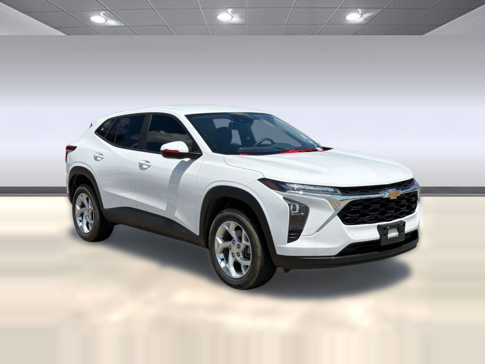 Used 2024 Chevrolet Trax LS w/ LS Convenience Package FWD image 5