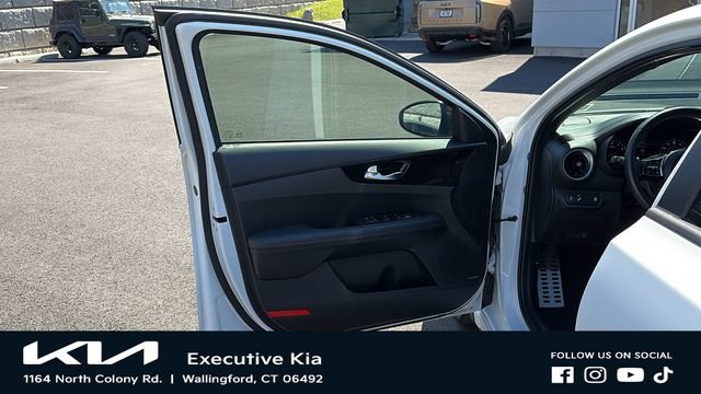 Certified 2023 Kia Forte GT w/ GT2 Package FWD image 8