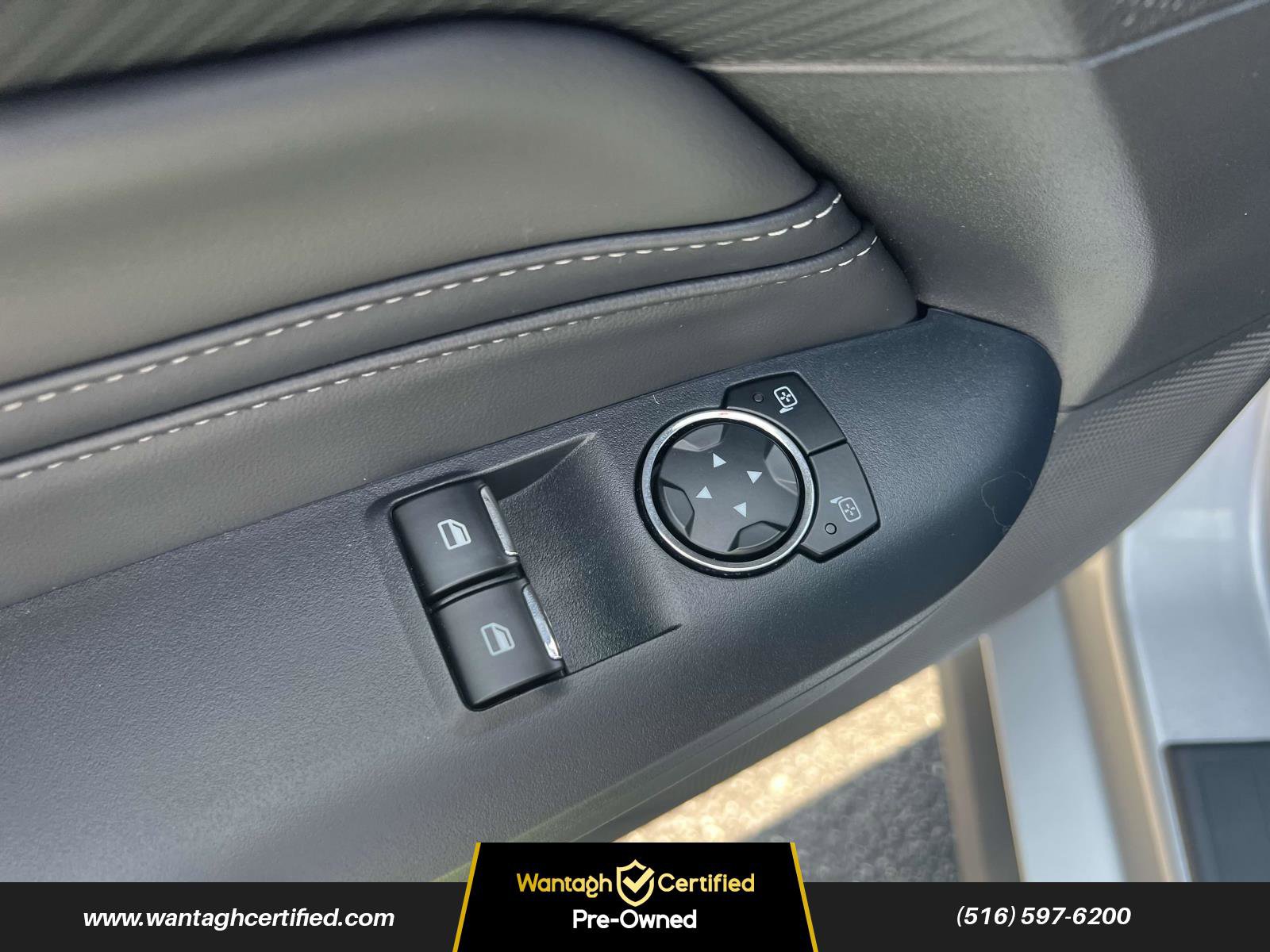 Used 2024 Ford Mustang Premium image 18