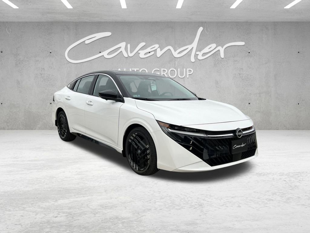 New 2026 Nissan Sentra SR image 2