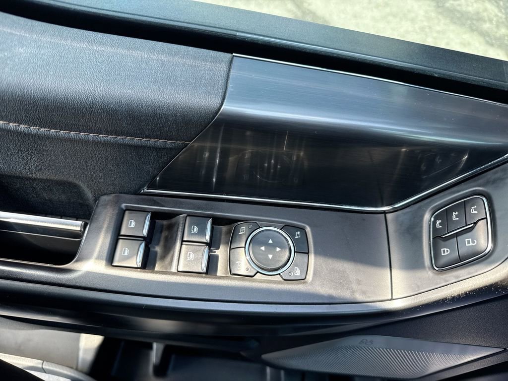 Used 2023 Ford F150 Raptor image 15