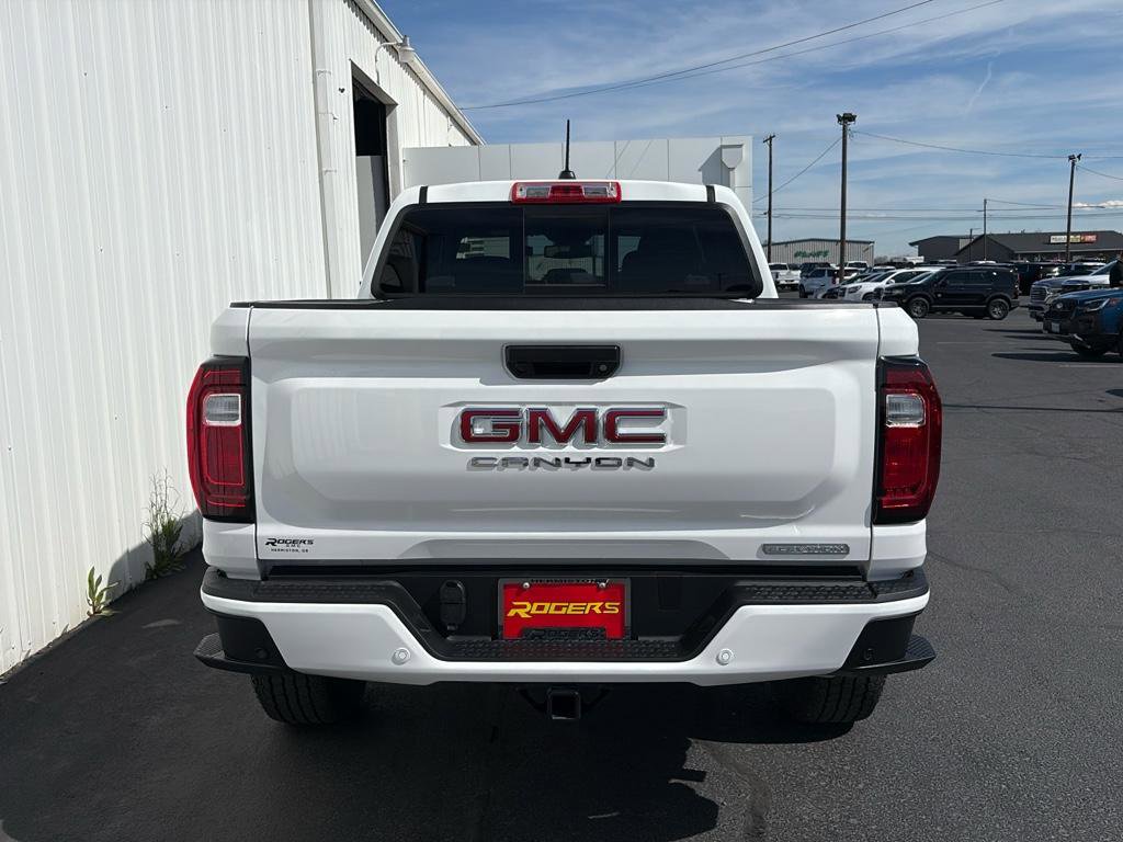 New 2025 GMC Canyon Elevation w/ Convenience Package image 9