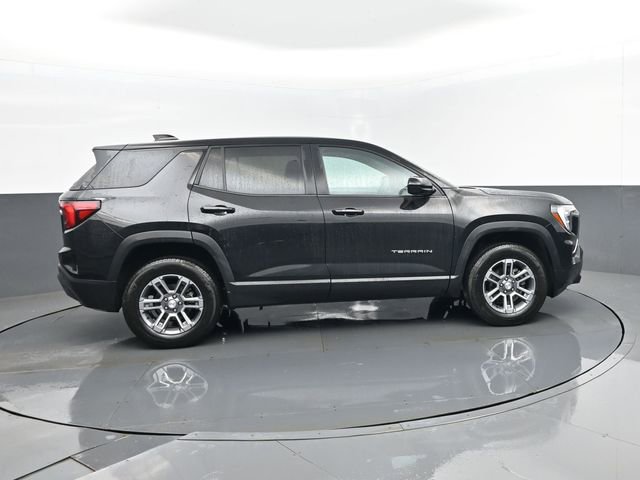 Used 2025 GMC Terrain Elevation AWD/4WD image 4