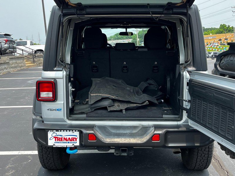 Used 2023 Jeep Wrangler Unlimited image 5