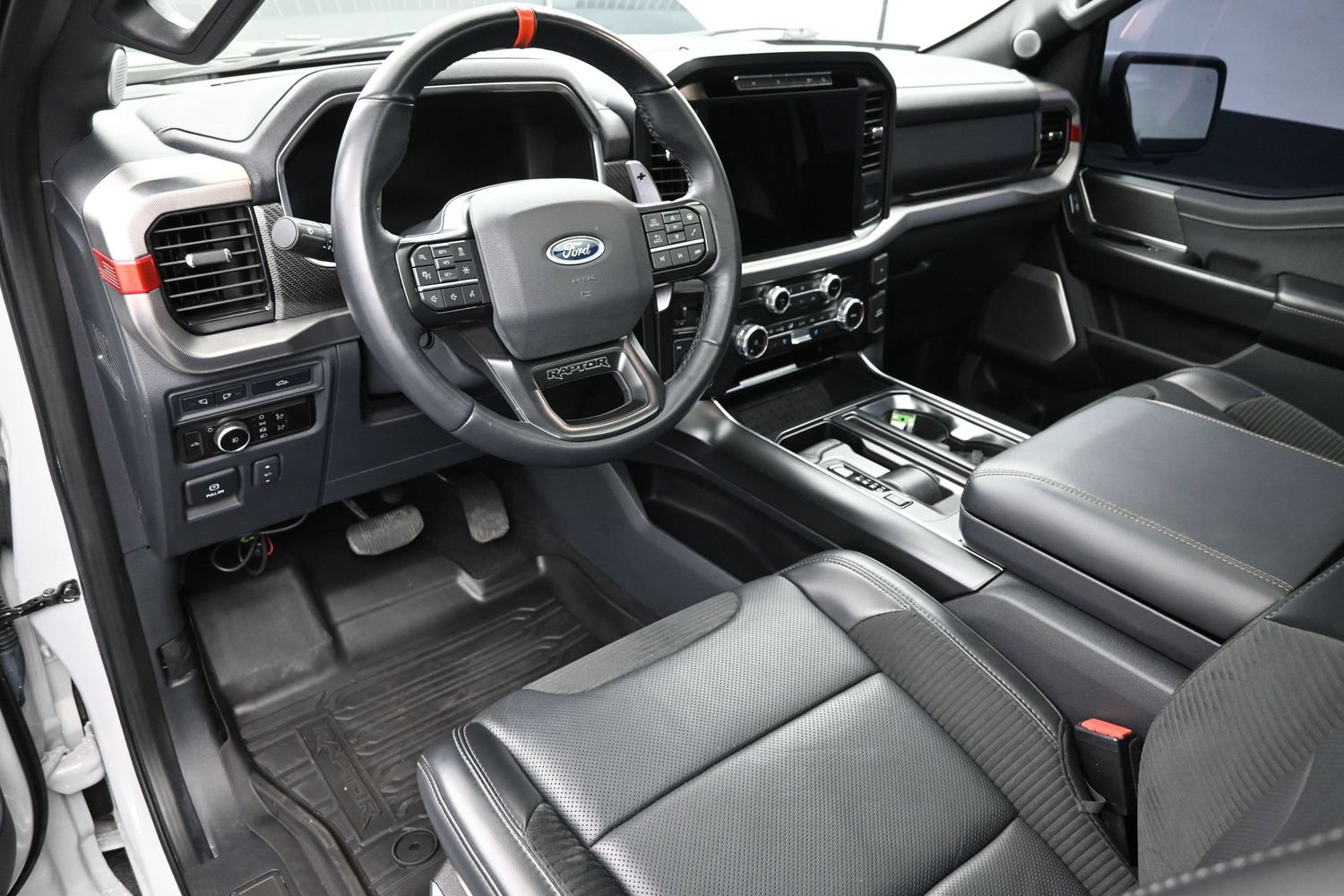 Used 2023 Ford F150 Raptor w/ Raptor Carbon Fiber Package AWD/4WD image 22
