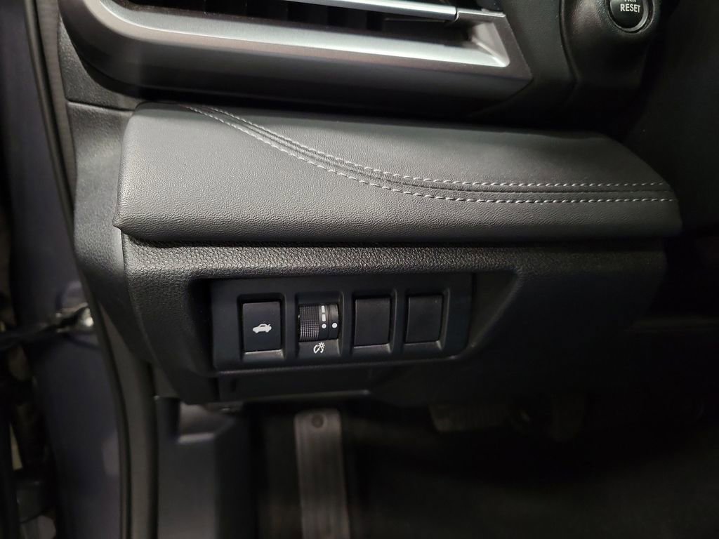 Used 2024 Subaru Legacy Limited image 21