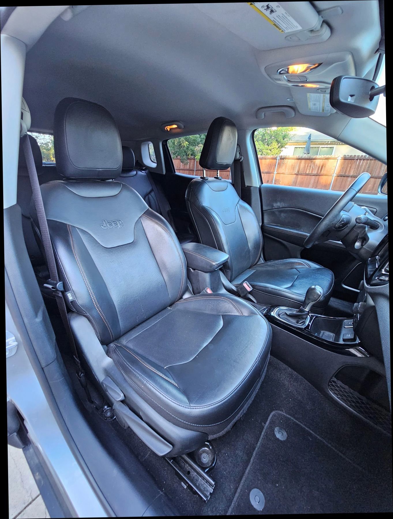 Used 2019 Jeep Compass Limited image 31