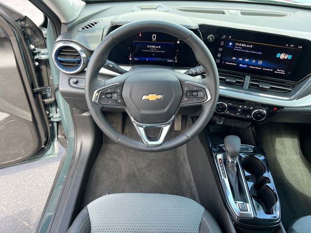 Certified 2026 Chevrolet Trax LT w/ LT Convenience Package image 28