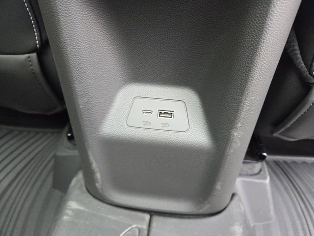 New 2026 Buick Envision Sport Touring image 18