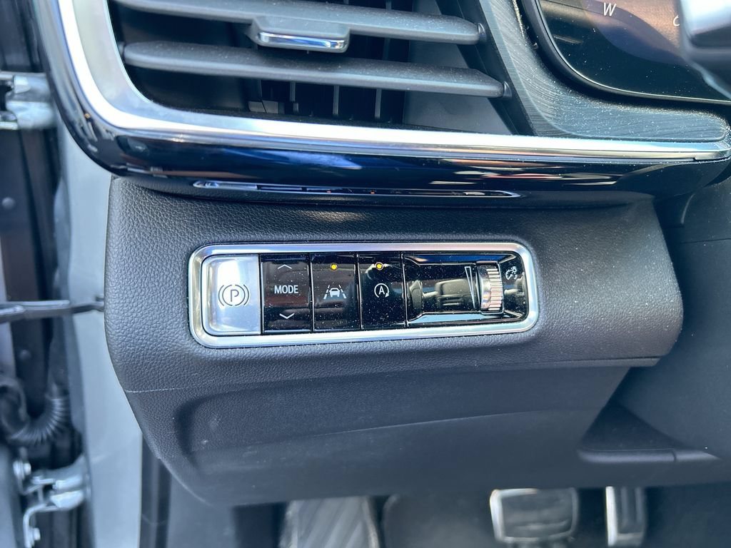 Used 2024 Buick Envision Sport Touring AWD/4WD image 22