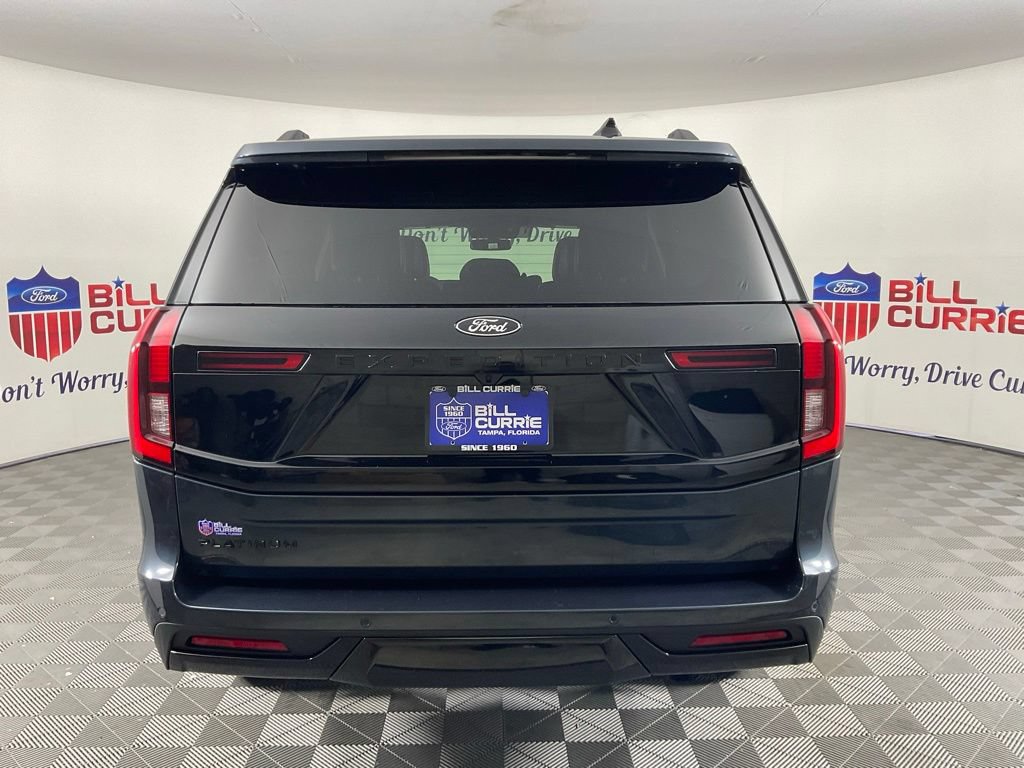 New 2026 Ford Expedition Platinum w/ Stealth Appearance Package AWD/4WD image 4