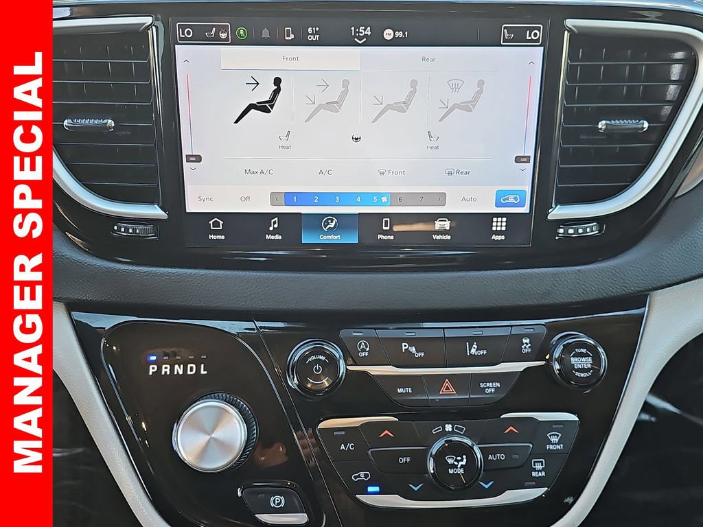 Used 2024 Chrysler Pacifica Touring-L image 22