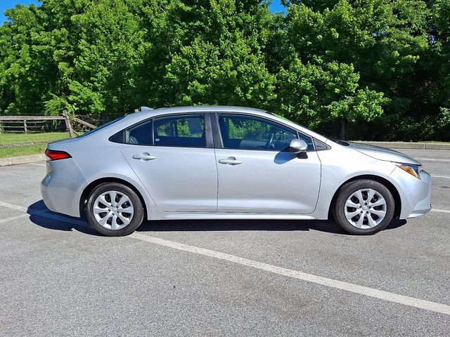 Certified 2024 Toyota Corolla LE FWD image 7