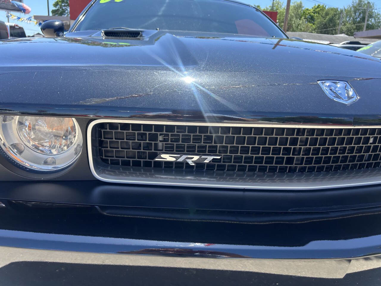Used 2009 Dodge Challenger SRT8 w/ SRT Option Group II RWD image 4