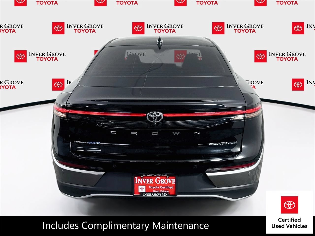 Certified 2023 Toyota Crown Platinum AWD/4WD image 5
