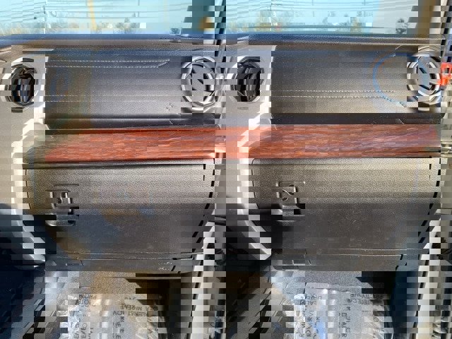 Used 2014 Toyota Tundra Limited image 42