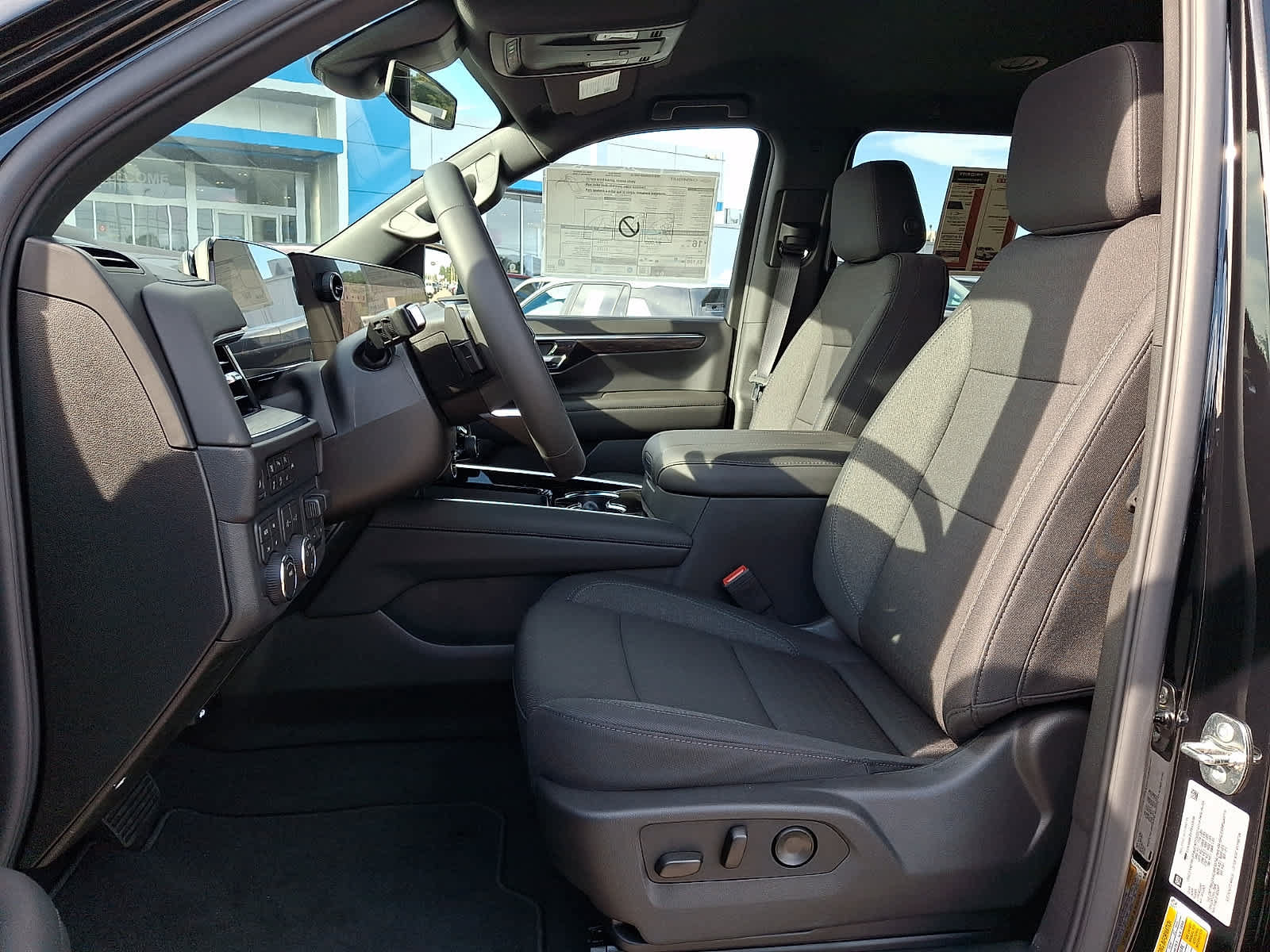 New 2026 Chevrolet Suburban LS w/ Max Trailering Package AWD/4WD image 12