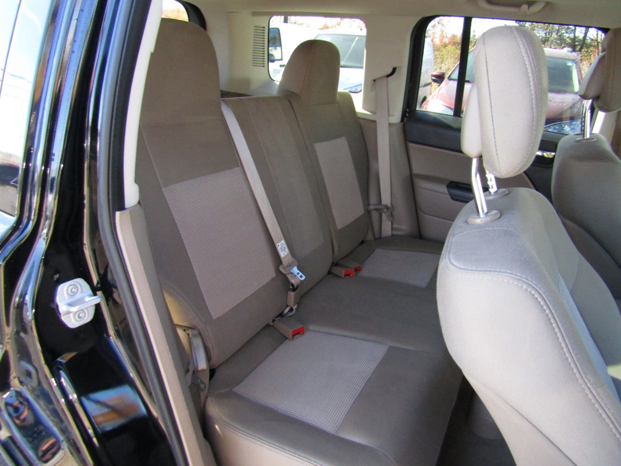 Used 2012 Jeep Patriot Latitude w/ Sun/Sound Group image 24