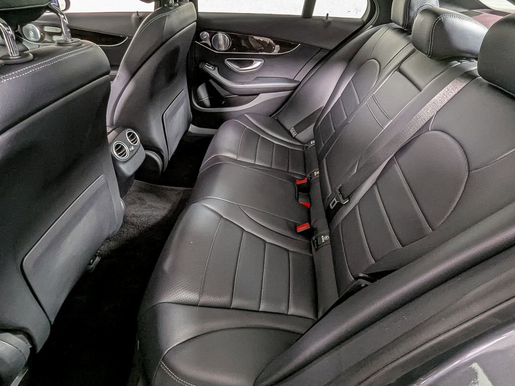 Used 2018 Mercedes-Benz C 300 4MATIC Sedan image 41