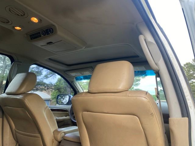 Used 2012 Nissan Armada Platinum RWD image 9