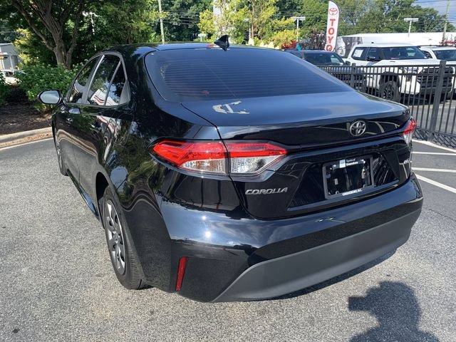 Used 2026 Toyota Corolla LE FWD image 6