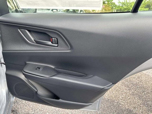 New 2026 Toyota Prius Plug-In Hybrid FWD image 18