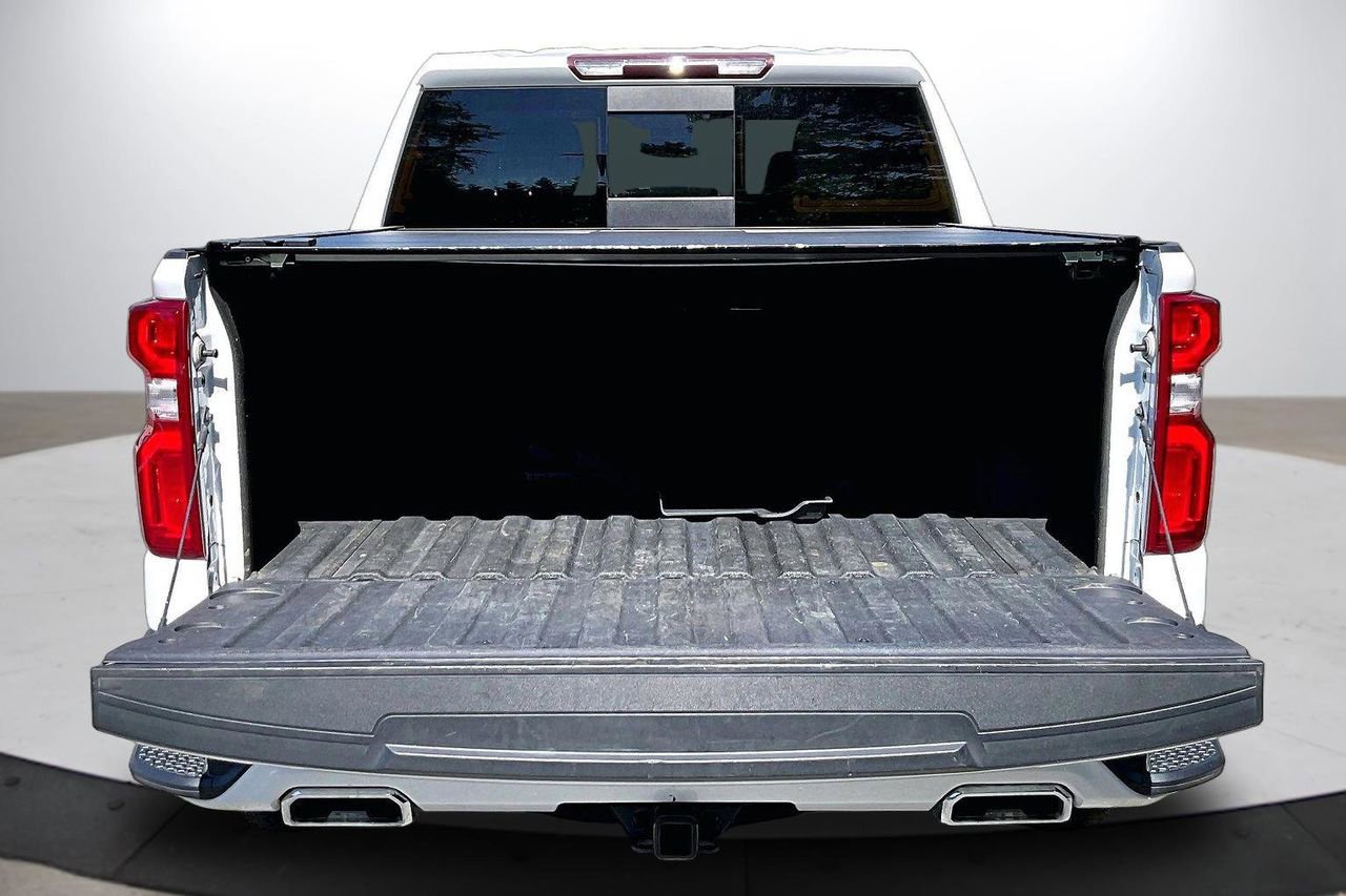 Used 2023 Chevrolet Silverado 1500 RST w/ Convenience Package II AWD/4WD image 25