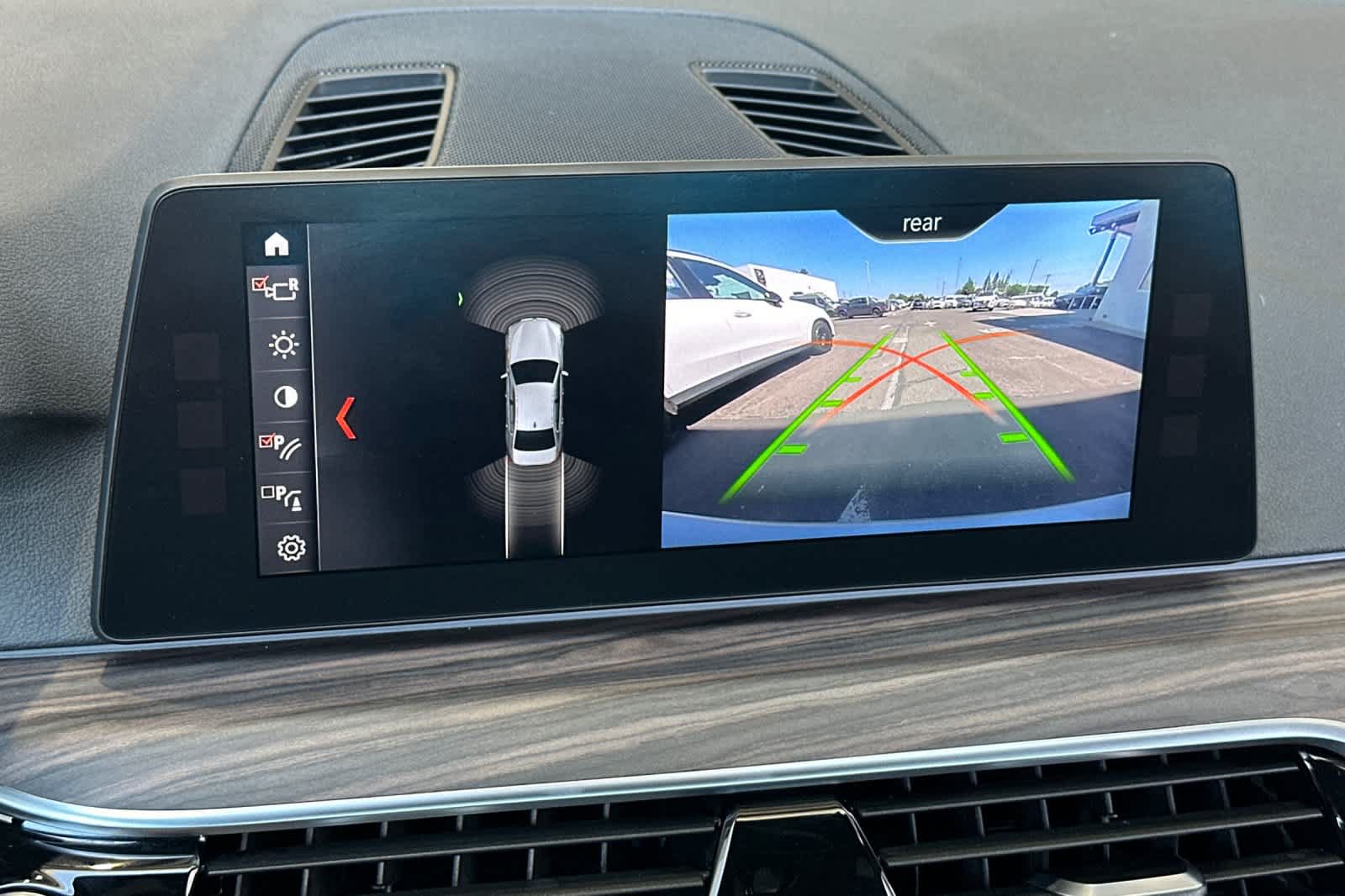 Used 2018 BMW 530e RWD image 18