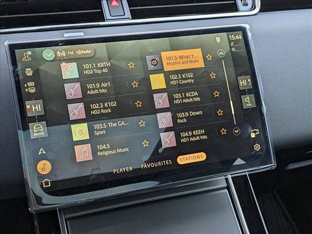 New 2025 Land Rover Range Rover Evoque Dynamic SE image 9