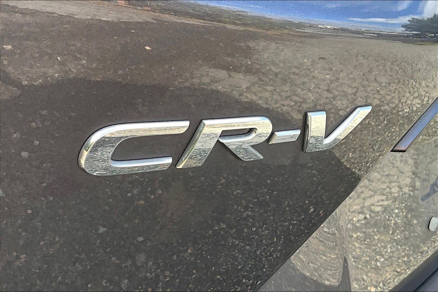 Used 2018 Honda CR-V Touring image 9