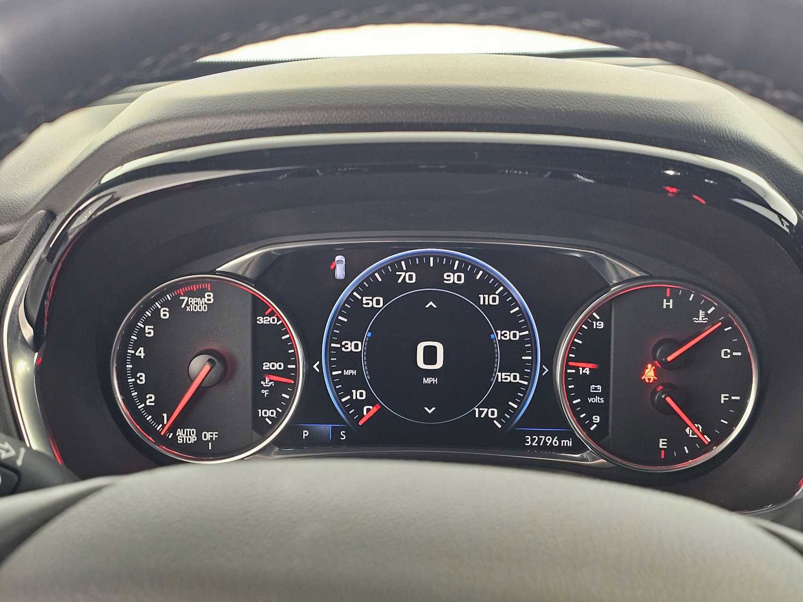 Used 2023 Chevrolet Traverse Premier image 25