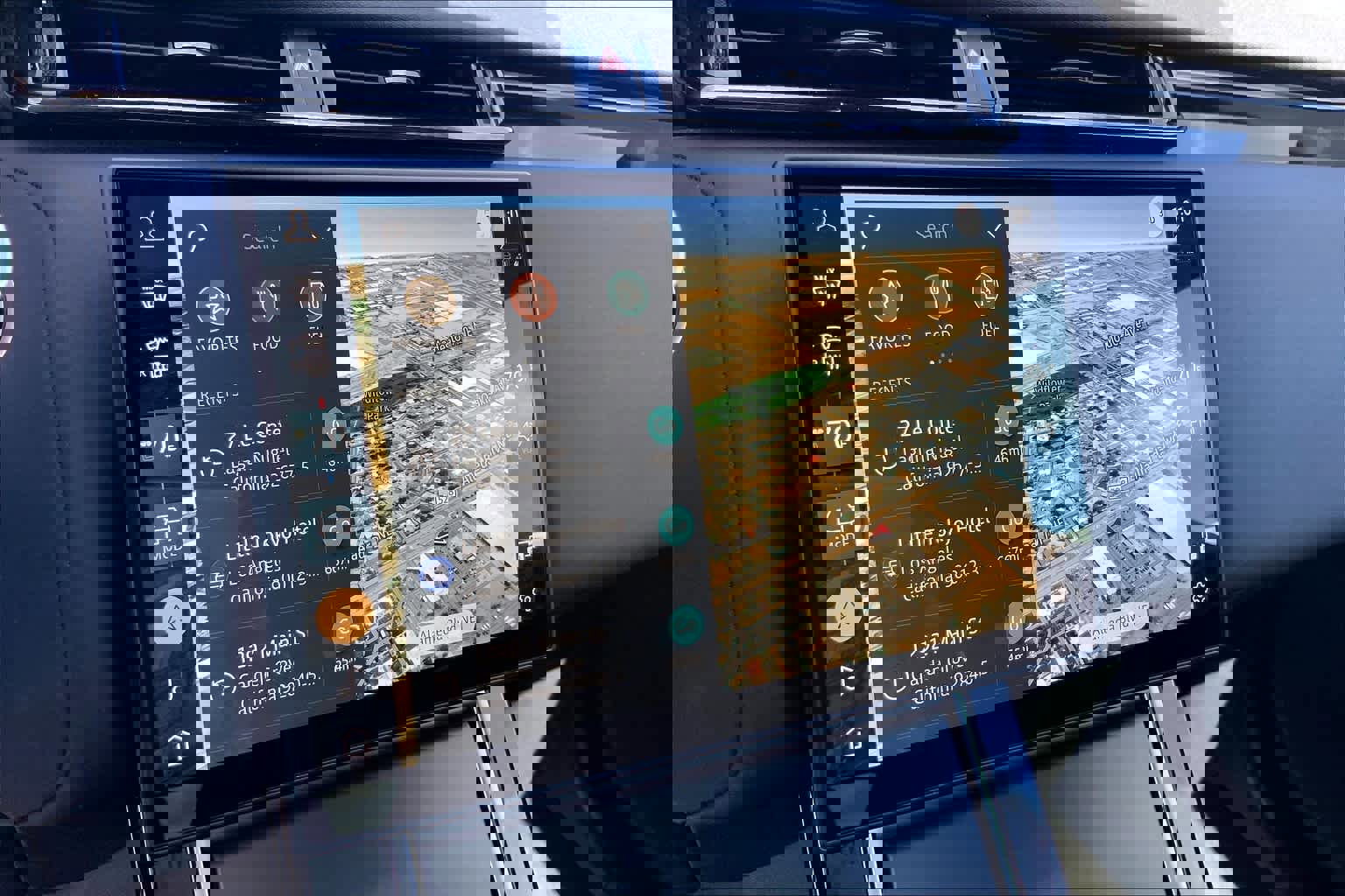 Used 2025 Land Rover Range Rover Velar Dynamic SE image 29