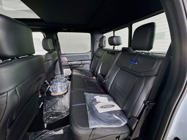 New 2026 Ford F450 Platinum image 26
