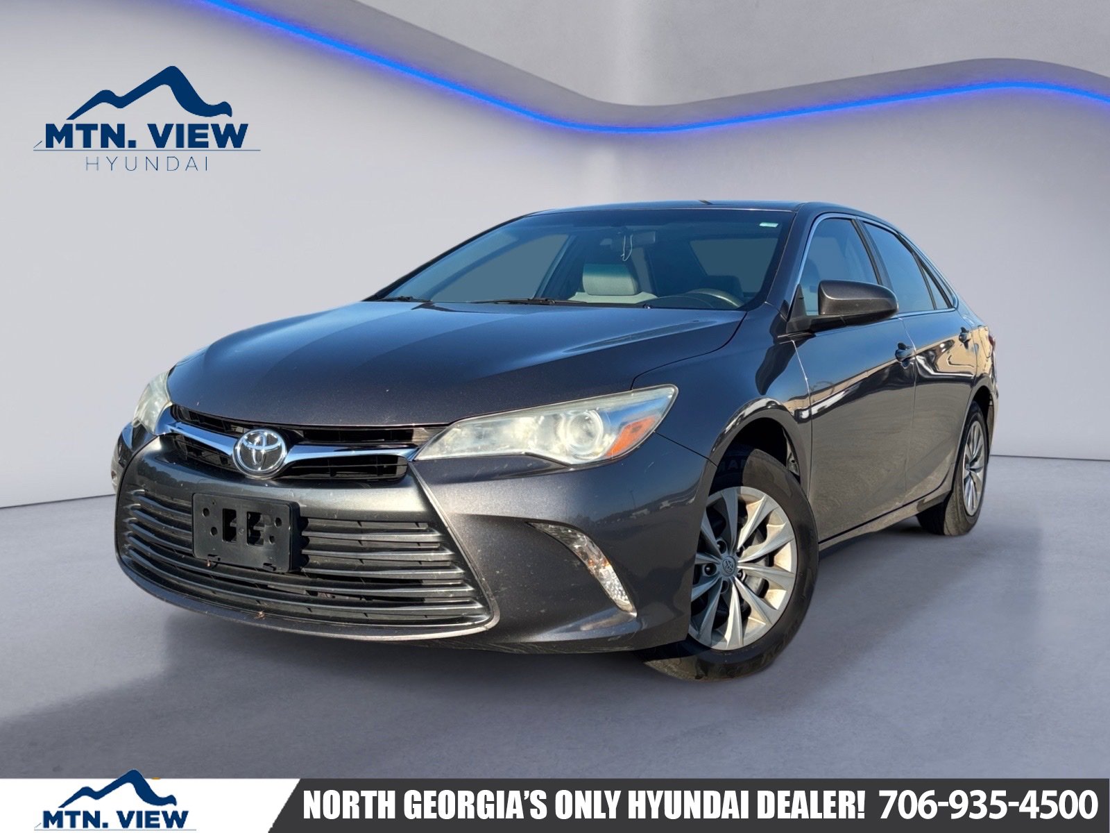 Used 2016 Toyota Camry LE