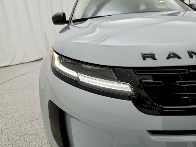 New 2026 Land Rover Range Rover Evoque S AWD/4WD image 30