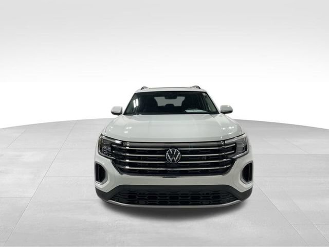 Used 2025 Volkswagen Atlas SE image 10