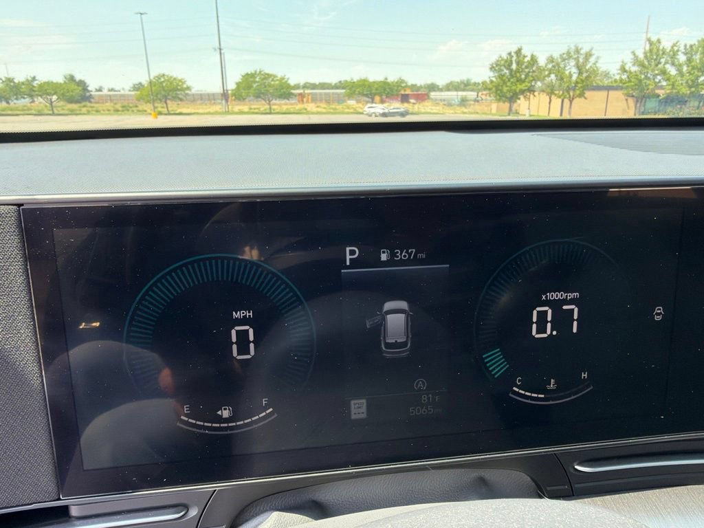 Used 2026 Hyundai Kona SE AWD/4WD image 15