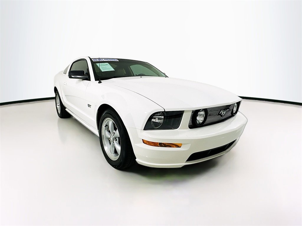 Used 2008 Ford Mustang GT image 3