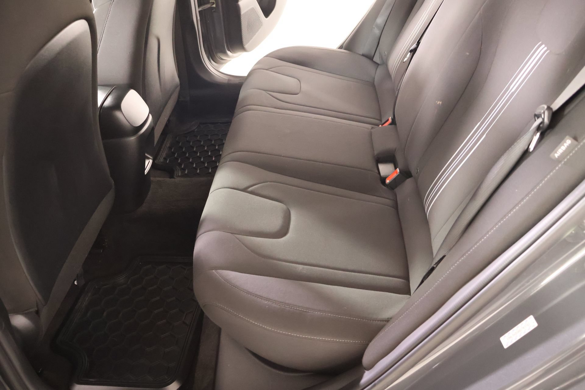 Certified 2024 Hyundai Elantra SEL FWD image 12