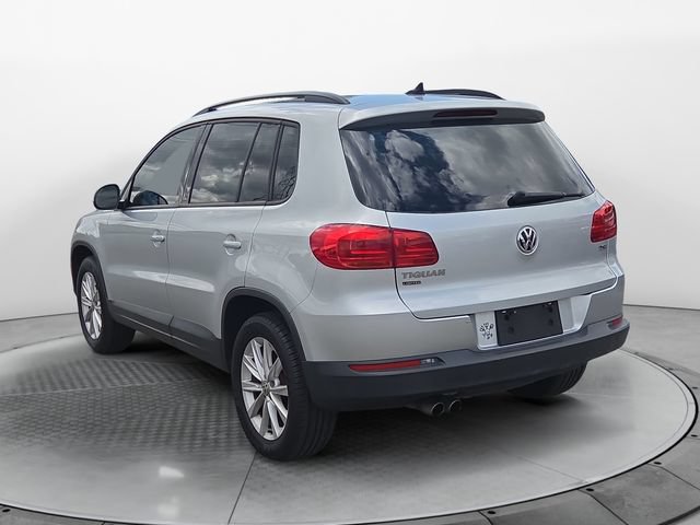 Used 2017 Volkswagen Tiguan Limited w/ Premium Package FWD image 3