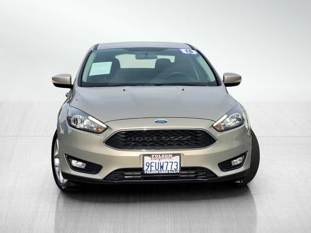 Used 2015 Ford Focus SE w/ Equipment Group 201A image 2