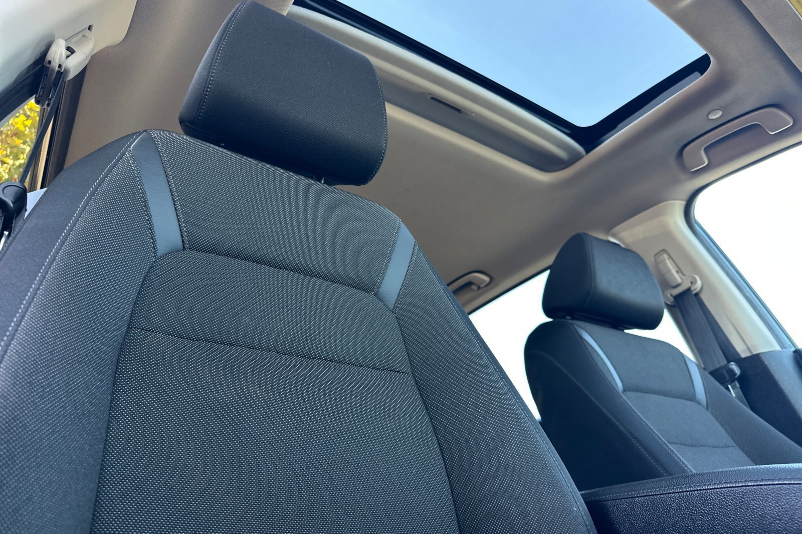 Used 2023 Honda CR-V EX image 17