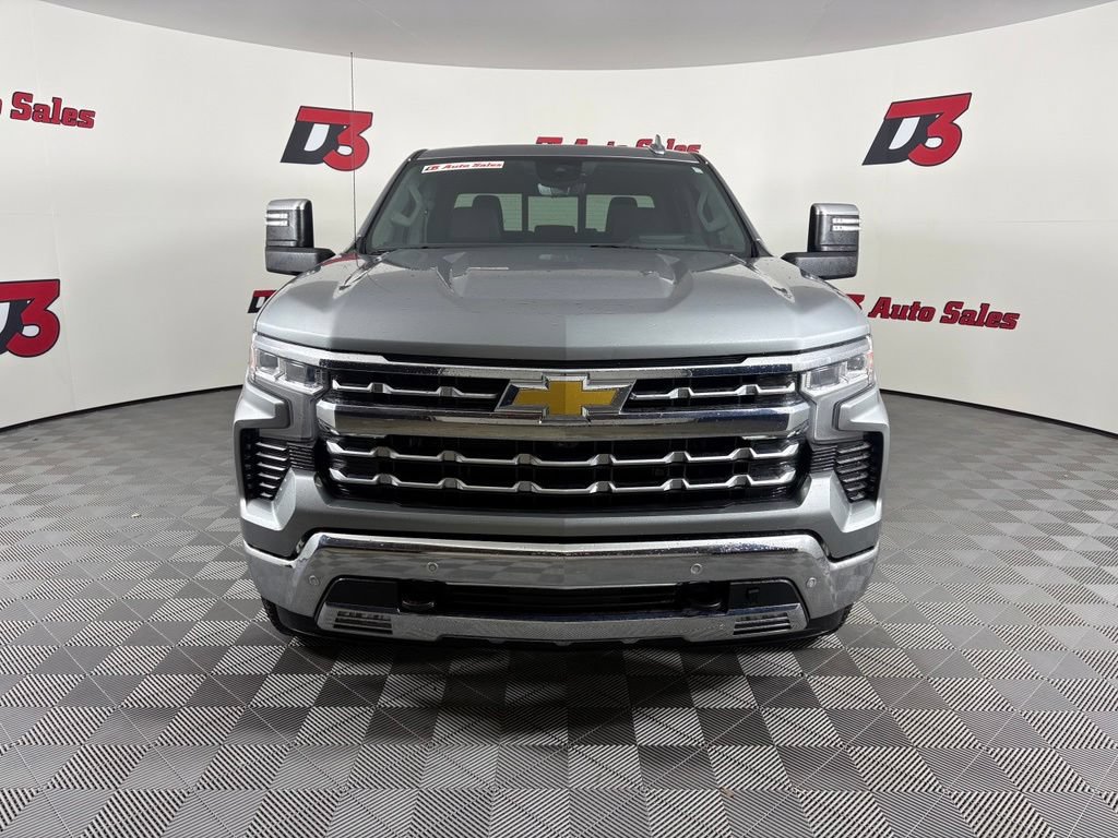 Used 2023 Chevrolet Silverado 1500 LTZ w/ LTZ Premium Package AWD/4WD image 11