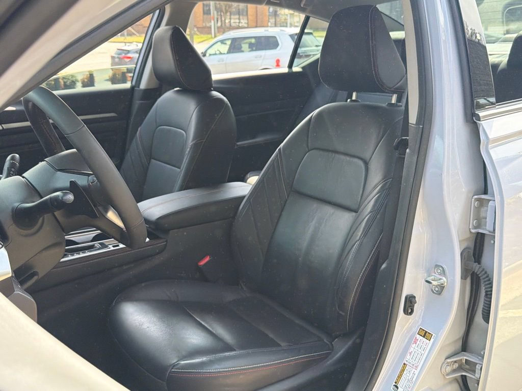 Used 2023 Nissan Altima 2.0 SR FWD image 26
