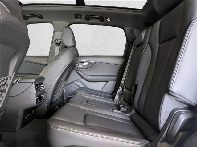 New 2026 Audi Q7 3.0T Premium Plus w/ Premium Plus Package AWD/4WD image 17